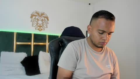 kingg_jay online show from 24, 5, 2026