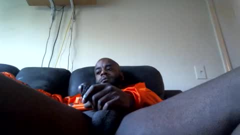 kingofkingz74 online show from 12, 1, 2026