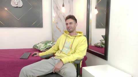 Snapshot of kingoftemptation chatting on 28, 5, 2026 KING online show from 28, 5, 2026