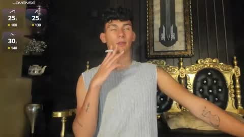 Snapshot of kingparker1 chatting on 14, 12, 2024 A L E X online show from 14, 12, 2024