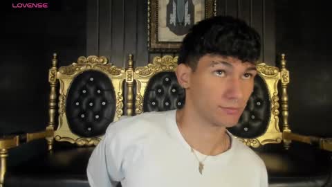 Snapshot of kingparker1 chatting on 6, 1, 2025 A L E X online show from 6, 1, 2025