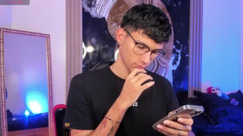  A L E X  online show from 2, 4, 2026