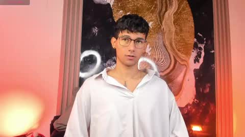  A L E X  online show from 21, 4, 2026