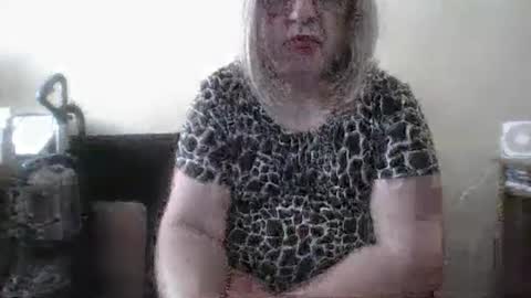 Cynthia Pvc lips online show from 27, 6, 2026