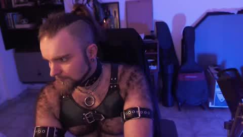 Snapshot of kinkracc chatting on 20, 9, 2025 kinkRacc online show from 20, 9, 2025