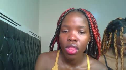 Snapshot of kinky_aria chatting on 16, 9, 2025 kinky_aria online show from 16, 9, 2025