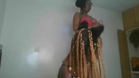 Snapshot of kinky_aria chatting on 22, 9, 2025 kinky_aria online show from 22, 9, 2025