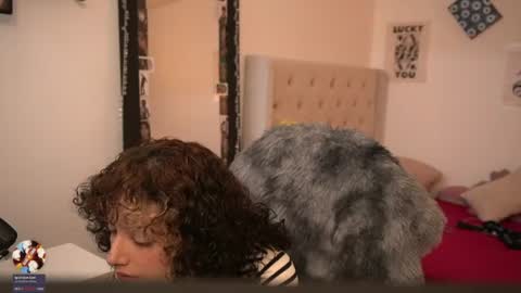 Snapshot of kinky_mj chatting on 10, 6, 2026 Mary your fav curly girl online show from 10, 6, 2026