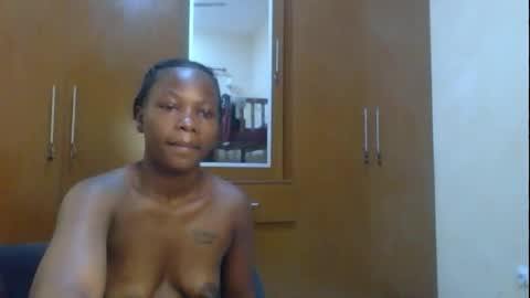 Snapshot of kinky_pixie chatting on 11, 9, 2025 Pixie online show from 11, 9, 2025