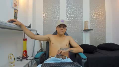 Snapshot of kinky_spice69 chatting on 11, 9, 2025 online show from 11, 9, 2025