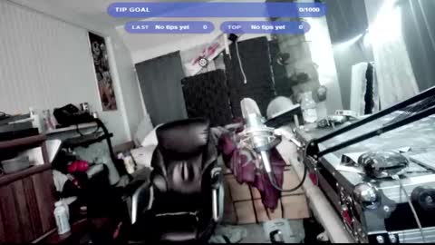 Kinky Cassie online show from 9, 10, 2025