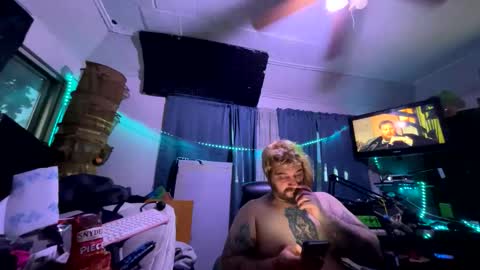 Kinky Cassie online show from 8, 6, 2026