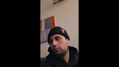 Snapshot of kinkycouple1789 chatting on 29, 11, 2025 Maysie and Hunter online show from 29, 11, 2025