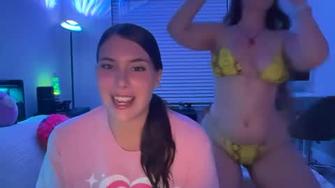 Snapshot of kinkycreative chatting on 16, 7, 2026 kinkycreative online show from 16, 7, 2026