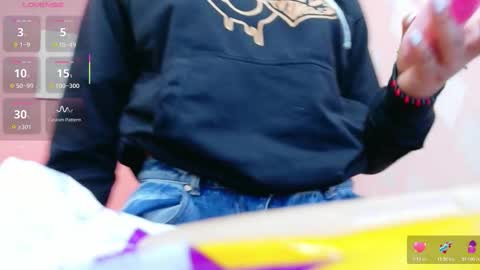 kinkycutegirll online show from 25, 11, 2025