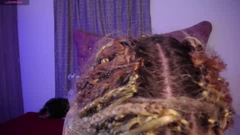  Sara  online show from 13, 2, 2025