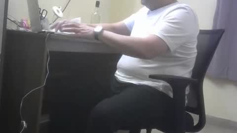 Snapshot of kinkyguy7979 chatting on 14, 1, 2026 kinkyguy7979 online show from 14, 1, 2026