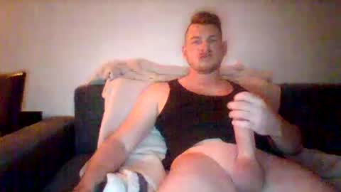 kinkylionboy online show from 28, 1, 2025