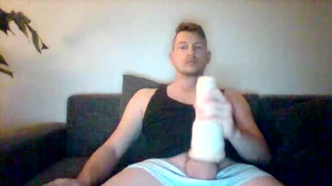 kinkylionboy online show from 8, 2, 2026