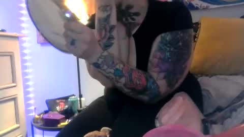 Kinky Pinky online show from 10, 1, 2025