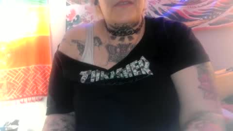 Kinky Pinky online show from 19, 1, 2025