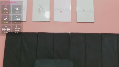 kinkywildmilf online show from 21, 4, 2026