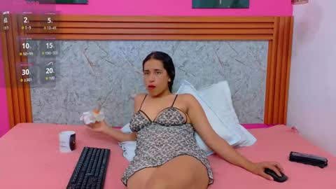 Snapshot of kinkyymommyyy chatting on 22, 5, 2026 kinkyymommyyy online show from 22, 5, 2026