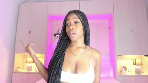 M A R A  online show from 11, 10, 2025