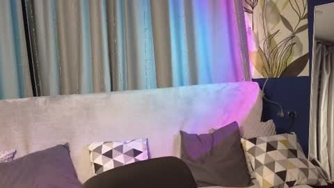 kira_bliss_ online show from 2, 7, 2026