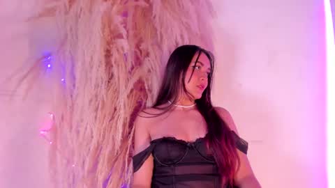 kira bloom online show from 5, 2, 2026