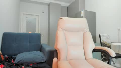 Snapshot of kira_dream17 chatting on 22, 4, 2026 Kira online show from 22, 4, 2026