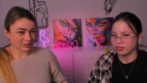 Snapshot of kira_fox_x chatting on 11, 11, 2025 kira fox x online show from 11, 11, 2025