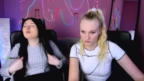 Kira  online show from 11, 3, 2026