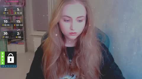 Snapshot of kira_love_sleep chatting on 30, 1, 2025 you know thumb up me please its important online show from 30, 1, 2025