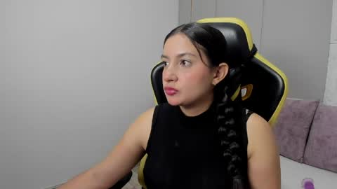 K I R A online show from 29, 4, 2026