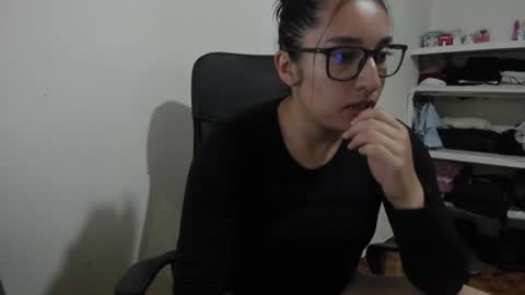 Snapshot of kira_stormm58 chatting on 10, 6, 2026 kira stormm58 online show from 10, 6, 2026