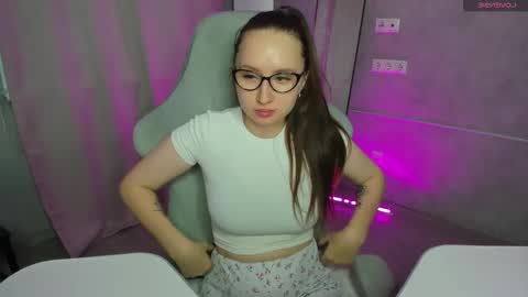 Kira online show from 19, 12, 2025