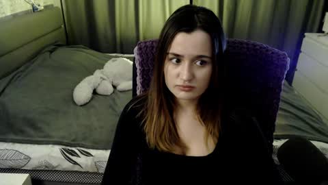 Snapshot of kira_yammy chatting on 20, 12, 2024 Kira  follow me  online show from 20, 12, 2024
