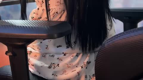 Kira    online show from 10, 2, 2025