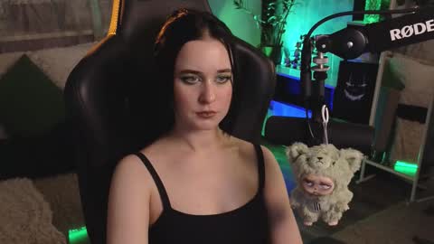 Kira    online show from 6, 11, 2025