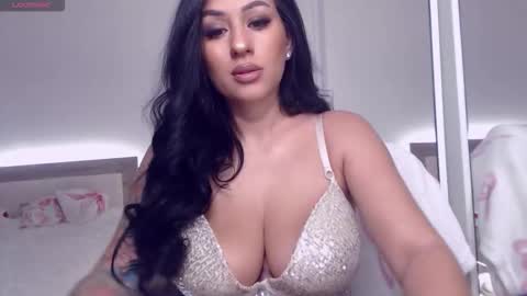 kiramaes online show from 18, 1, 2026