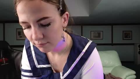  Kira  online show from 6, 1, 2026