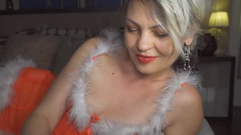 kirasunny online show from 25, 12, 2024