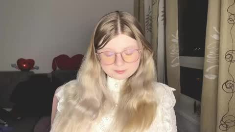 KiraYume online show from 24, 5, 2026