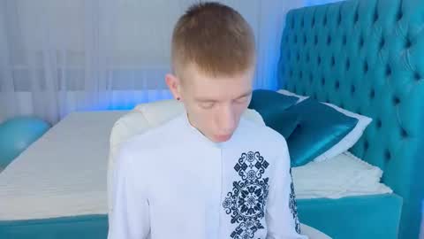    online show from 8, 2, 2026