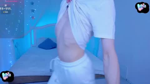 Snapshot of kireev_ chatting on 2, 5, 2026 online show from 2, 5, 2026