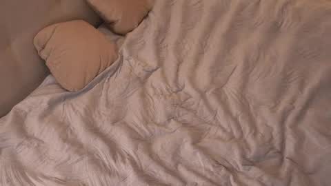 kiri_pvt online show from 9, 11, 2025