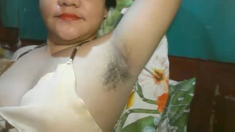 kiss_me_loves online show from 12, 9, 2025