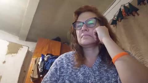 Snapshot of kissandvibe chatting on 19, 10, 2025 kissandvibe online show from 19, 10, 2025