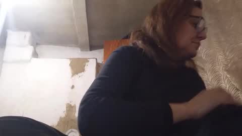 Snapshot of kissandvibe chatting on 21, 10, 2025 kissandvibe online show from 21, 10, 2025